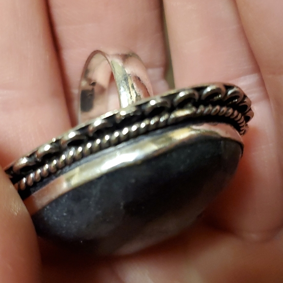 New Heart Shaped Sodalite 925 Silver Statement Ring. - Picture 16 of 16